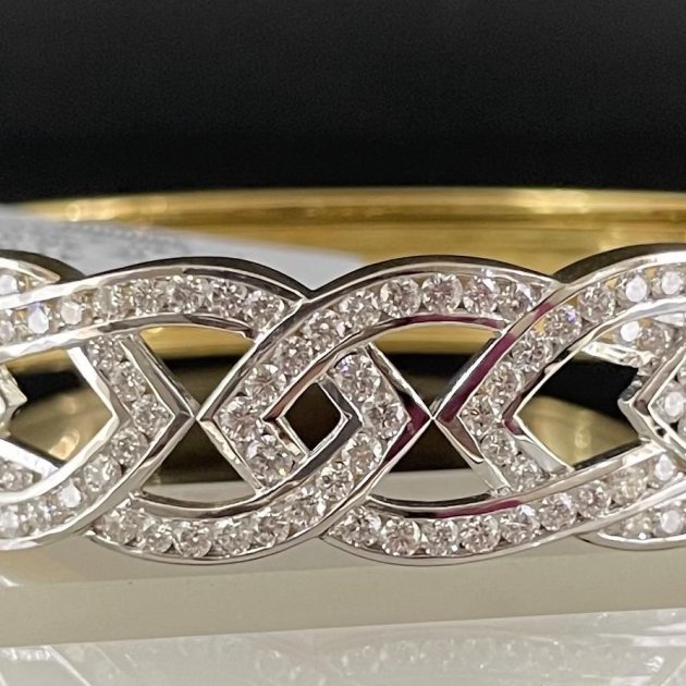 Bangle (CJ3033)
